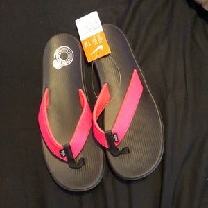 Nike flip flop sandals